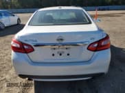 ✅ 2017 Nissan Altima S • VIN: 1N4AL3AP8HC163715 • Lot: 90670345. Wystawiony na Copart z przebiegiem 231 176 mil. Bezpłatny archiwum sprzedaży aukcyjnych z USA i szczegółowy raport historii pojazdu na DreamBid. Zdjęcie 6.