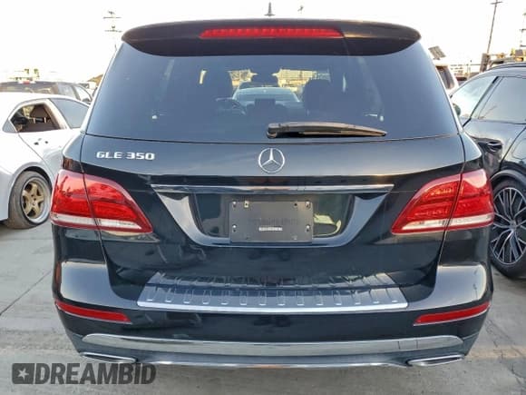 ✅ 2017 Mercedes-Benz GLE 350 • VIN: 4JGDA5JB7HA937635 • Lot: 95700025. Wystawiony na Copart z przebiegiem 78 839 mil. Bezpłatny archiwum sprzedaży aukcyjnych z USA i szczegółowy raport historii pojazdu na DreamBid. Zdjęcie 6.