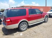 ✅ 2007 Ford Expedition Max Eddie Bauer • VIN: 1FMFK17527LA17365 • Lot: 43134179. Wystawiony na IAAI z przebiegiem 217 429 mil. Bezpłatny archiwum sprzedaży aukcyjnych z USA i szczegółowy raport historii pojazdu na DreamBid. Zdjęcie 4.