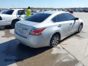 ✅ 2015 Nissan Altima S • VIN: 1N4AL3AP6FN872399 • Lot: 43682882. Wystawiony na IAAI z przebiegiem 263 322 mil. Bezpłatny archiwum sprzedaży aukcyjnych z USA i szczegółowy raport historii pojazdu na DreamBid. Zdjęcie 4.