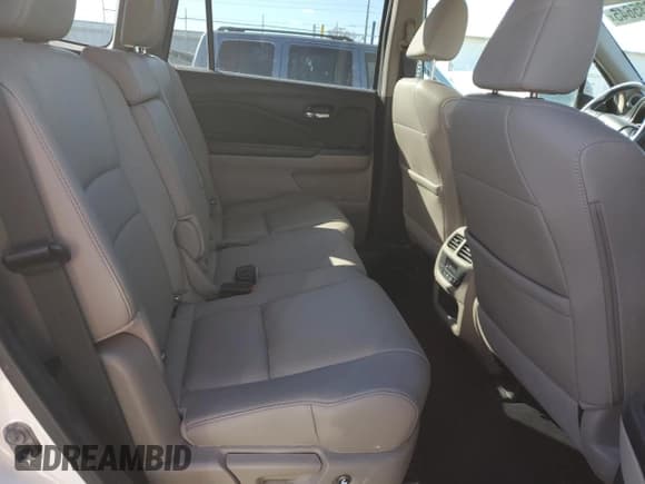 ✅ 2018 Honda Pilot EX-L • VIN: 5FNYF6H60JB043334 • Лот: 92035645. Опубликован ранее на Copart с пробегом 129 166 миль. Бесплатный доступ к архиву аукционных продаж из США и подробный отчёт об истории автомобиля на DreamBid. Изображение 11.