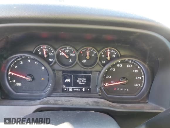 ✅ 2024 Chevrolet Silverado 2500HD Work Truck • VIN: 1GC2YLE72RF198079 • Lot: 41586127. Wystawiony na IAAI z przebiegiem 9 934 mil. Bezpłatny archiwum sprzedaży aukcyjnych z USA i szczegółowy raport historii pojazdu na DreamBid. Zdjęcie 7.