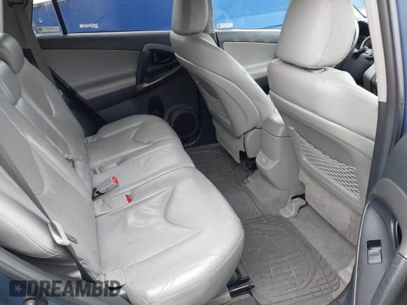 ✅ 2011 Toyota RAV4 Limited • VIN: 2T3DK4DV0BW043759 • Lot: 43524419. Listed on IAAI with 208,412 mi. Free auction sales archive from the USA and detailed vehicle history report at DreamBid. Image 8.