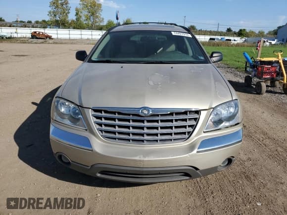 ✅ 2005 Chrysler Pacifica Touring • VIN: 2C8GF68435R655224 • Lot: 74497914. Wystawiony na Copart z przebiegiem 99 775 mil. Bezpłatny archiwum sprzedaży aukcyjnych z USA i szczegółowy raport historii pojazdu na DreamBid. Zdjęcie 5.