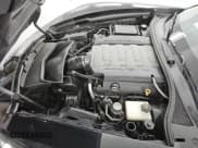 ✅ 2015 Chevrolet Corvette 3LT • VIN: 1G1YE2D72F5107093 • Lot: 84415065. Wystawiony na Copart z przebiegiem 67 909 mil. Bezpłatny archiwum sprzedaży aukcyjnych z USA i szczegółowy raport historii pojazdu na DreamBid. Zdjęcie 11.