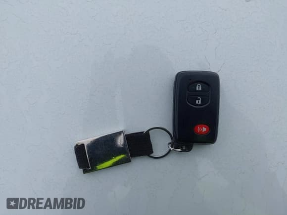 ✅ 2013 Toyota Prius Three • VIN: JTDKN3DUXD5641917 • Lot: 43461415. Listed on IAAI with 198,518 mi. Free auction sales archive from the USA and detailed vehicle history report at DreamBid. Image 11.