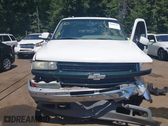 ✅ 2004 Chevrolet Suburban LS • VIN: 3GNFK16Z34G147602 • Лот: 43005553. Опубликован ранее на IAAI с пробегом 95 598 миль. Бесплатный доступ к архиву аукционных продаж из США и подробный отчёт об истории автомобиля на DreamBid. Изображение 12.