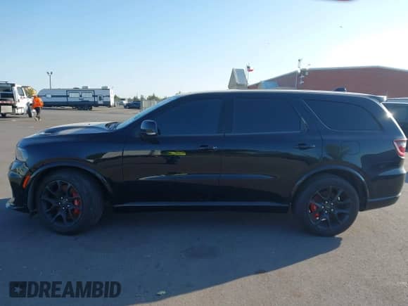2024 Dodge Durango SRT Hellcat Premium z VIN 1C4SDJH96RC185740, wystawiony jako IAAI lot #42601912 z przebiegiem Nie podano mil oraz . Historia ofert i sprzedaży dostępna na DreamBid. Obrazek 14.