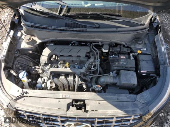 ✅ 2025 Hyundai Venue SEL • VIN: KMHRC8A37SU363912 • Lot: 69746815. Listed on Copart with Not provided. Free auction sales archive from the USA and detailed vehicle history report at DreamBid. Image 11.