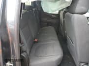 ✅ 2021 Chevrolet Silverado 1500 LT • VIN: 1GCRYDED4MZ381128 • Lot: 80091474. Wystawiony na Copart z przebiegiem 53 761 mil. Bezpłatny archiwum sprzedaży aukcyjnych z USA i szczegółowy raport historii pojazdu na DreamBid. Zdjęcie 10.