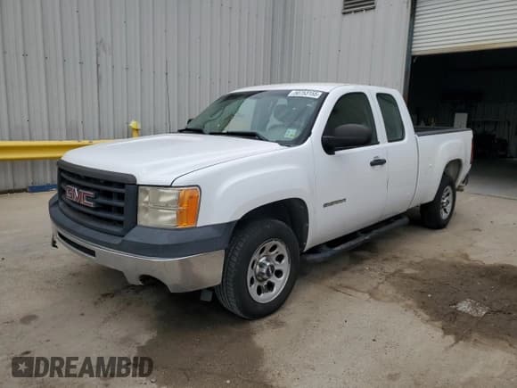 ✅ 2011 GMC Sierra 1500 • VIN: 1GTR1TEA2BZ353281 • Lot: 50753155. Wystawiony na Copart z przebiegiem 231 071 mil. Bezpłatny archiwum sprzedaży aukcyjnych z USA i szczegółowy raport historii pojazdu na DreamBid. Zdjęcie 1.