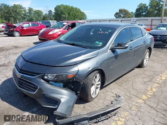 2018 Chevrolet Malibu LT z VIN 1G1ZD5ST2JF160114, wystawiony jako IAAI lot #43063782 z przebiegiem 117 178 mil mil oraz . Historia ofert i sprzedaży dostępna na DreamBid. Obrazek 17.