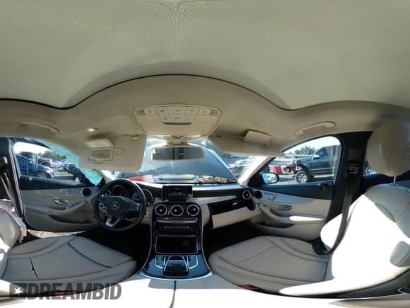 ✅ 2016 Mercedes-Benz C 300 Luxury • VIN: 55SWF4KB1GU115585 • Lot: 42834464. Listed on IAAI with 84,685 mi. Free auction sales archive from the USA and detailed vehicle history report at DreamBid. Image 18.