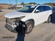 ✅ 2015 Toyota Highlander XLE • VIN: 5TDJKRFH7FS098918 • Лот: 43482041. Опубликован ранее на IAAI с пробегом 124 980 миль. Бесплатный доступ к архиву аукционных продаж из США и подробный отчёт об истории автомобиля на DreamBid. Изображение 2.