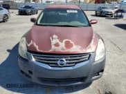 ✅ 2010 Nissan Altima SL • VIN: 1N4AL2AP2AN517572 • Lot: 80916835. Wystawiony na Copart z przebiegiem 246 005 mil. Bezpłatny archiwum sprzedaży aukcyjnych z USA i szczegółowy raport historii pojazdu na DreamBid. Zdjęcie 5.