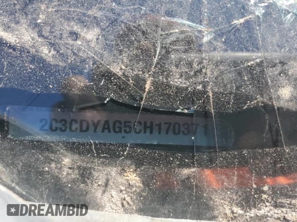 ✅ 2012 Dodge Challenger SXT Plus • VIN: 2C3CDYAG5CH170371 • Lot: 87419365. Wystawiony na Copart z przebiegiem 112 622 mil. Bezpłatny archiwum sprzedaży aukcyjnych z USA i szczegółowy raport historii pojazdu na DreamBid. Zdjęcie 12.