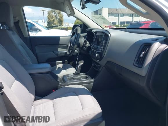 ✅ 2022 Chevrolet Colorado 2WD Work Truck • VIN: 1GCGSBEA3N1168139 • Лот: 43053051. Опубликован ранее на IAAI с пробегом 47 126 миль. Бесплатный доступ к архиву аукционных продаж из США и подробный отчёт об истории автомобиля на DreamBid. Изображение 5.