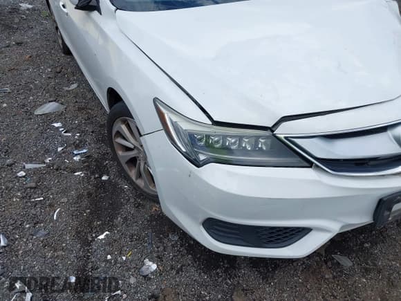 ✅ 2017 Acura ILX Premium • VIN: 19UDE2F74HA001520 • Lot: 42614248. Wystawiony na IAAI z przebiegiem 82 660 mil. Bezpłatny archiwum sprzedaży aukcyjnych z USA i szczegółowy raport historii pojazdu na DreamBid. Zdjęcie 17.