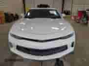 2016 Chevrolet Camaro 1LT z VIN 1G1FA1RX4G0172015, wystawiony jako IAAI lot #43063287 z przebiegiem 100 160 mil mil oraz . Historia ofert i sprzedaży dostępna na DreamBid. Obrazek 12.