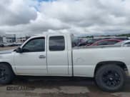 ✅ 2004 Chevrolet Silverado 1500 LS • VIN: 2GCEC19TX41117000 • Лот: 43299778. Опубликован ранее на IAAI с пробегом 219 972 миль. Бесплатный доступ к архиву аукционных продаж из США и подробный отчёт об истории автомобиля на DreamBid. Изображение 14.