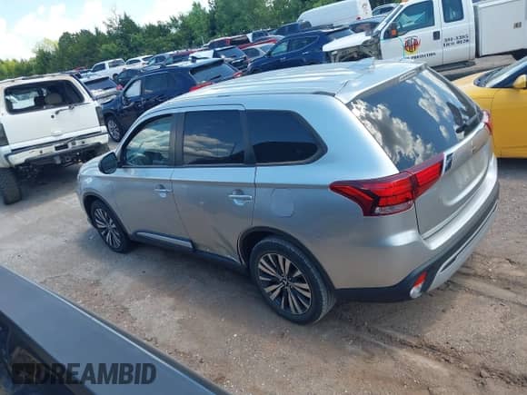 ✅ 2020 Mitsubishi Outlander ES • VIN: JA4AD2A32LZ042273 • Лот: 42573476. Опубликован ранее на IAAI с пробегом 59 571 миль. Бесплатный доступ к архиву аукционных продаж из США и подробный отчёт об истории автомобиля на DreamBid. Изображение 14.