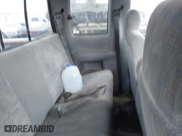 ✅ 1997 Dodge 1500 • VIN: 1B7HF13Z2VJ525760 • Lot: 42565456. Listed on IAAI with 218,390 mi. Free auction sales archive from the USA and detailed vehicle history report at DreamBid. Image 8.