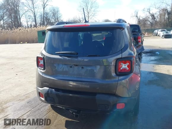 ✅ 2017 Jeep Renegade Sport • VIN: ZACCJBAH7HPF40297 • Lot: 41650907. Wystawiony na IAAI z przebiegiem 35 630 mil. Bezpłatny archiwum sprzedaży aukcyjnych z USA i szczegółowy raport historii pojazdu na DreamBid. Zdjęcie 16.