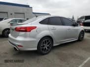 ✅ 2015 Ford Focus SE • VIN: 1FADP3F28FL348729 • Lot: 61936225. Listed on Copart with 107,351 mi. Free auction sales archive from the USA and detailed vehicle history report at DreamBid. Image 3.