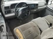 ✅ 2001 Ford F-250 XL • VIN: 1FTNX20S01ED13813 • Lot: 53713995. Wystawiony na Copart z przebiegiem 338 434 mil. Bezpłatny archiwum sprzedaży aukcyjnych z USA i szczegółowy raport historii pojazdu na DreamBid. Zdjęcie 8.