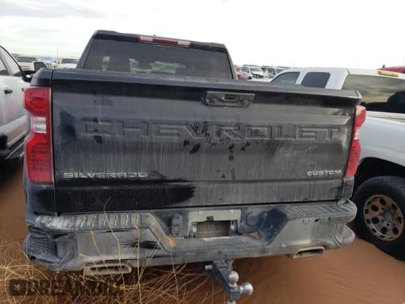 2022 Chevrolet Silverado 1500 Custom Trail Boss with VIN 3GCPDCED7NG661849, listed as a Copart auction lot 46292425 with 97,096 mi miles and Salvage title. Bid and sale history available at DreamBid. Image 6.