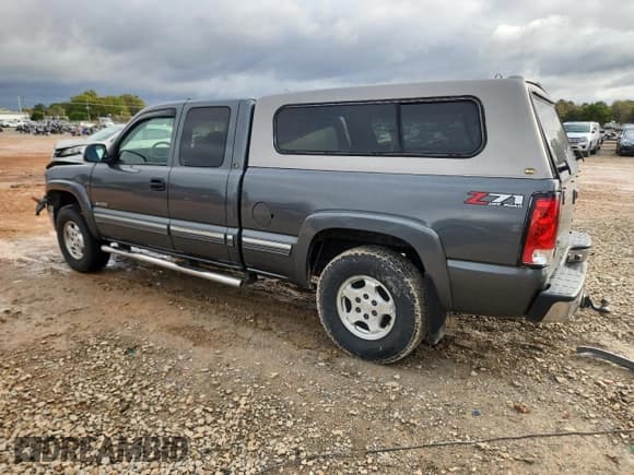 ✅ 2001 Chevrolet Silverado 1500 LS • VIN: 2GCEK19T411295516 • Lot: 90733645. Listed on Copart with 297,443 mi. Free auction sales archive from the USA and detailed vehicle history report at DreamBid. Image 2.