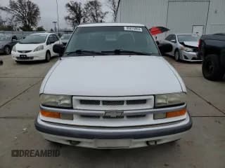 ✅ 2001 Chevrolet S-10 LS • VIN: 1GCDT13W31K153198 • Лот: 86018884. Опубликован ранее на Copart с пробегом 193 312 миль. Бесплатный доступ к архиву аукционных продаж из США и подробный отчёт об истории автомобиля на DreamBid. Изображение 5.