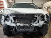 ✅ 2024 Toyota Tundra SR • VIN: 5TFKB5AA7RX034187 • Lot: 45389765. Wystawiony na Copart z przebiegiem 6 841 mil. Bezpłatny archiwum sprzedaży aukcyjnych z USA i szczegółowy raport historii pojazdu na DreamBid. Zdjęcie 5.