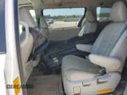 ✅ 2012 Toyota Sienna XLE • VIN: 5TDDK3DC6CS042174 • Лот: 67388745. Опубликован ранее на Copart с пробегом Не указан. Бесплатный доступ к архиву аукционных продаж из США и подробный отчёт об истории автомобиля на DreamBid. Изображение 11.