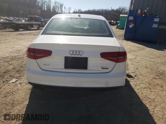 ✅ 2016 Audi A4 Premium • VIN: WAUBFAFL1GN003238 • Лот: 44682973. Опубликован ранее на Copart с пробегом 60 797 миль. Бесплатный доступ к архиву аукционных продаж из США и подробный отчёт об истории автомобиля на DreamBid. Изображение 6.