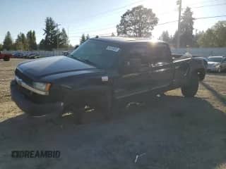 2003 Chevrolet Silverado 2500HD LS with VIN 1GCHK23113F186517, listed as a Copart auction lot 85310245 with 351,881 mi miles and Salvage title. Bid and sale history available at DreamBid. Image 1.
