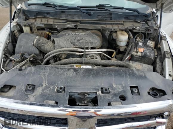 ✅ 2018 Ram 2500 Tradesman • VIN: 3C6UR5HJ9JG348000 • Lot: 64451415. Wystawiony na Copart z przebiegiem 139 456 mil. Bezpłatny archiwum sprzedaży aukcyjnych z USA i szczegółowy raport historii pojazdu na DreamBid. Zdjęcie 11.