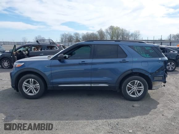 ✅ 2020 Ford Explorer XLT • VIN: 1FMSK8DH5LGB70377 • Lot: 41763798. Wystawiony na IAAI z przebiegiem 88 582 mil. Bezpłatny archiwum sprzedaży aukcyjnych z USA i szczegółowy raport historii pojazdu na DreamBid. Zdjęcie 15.