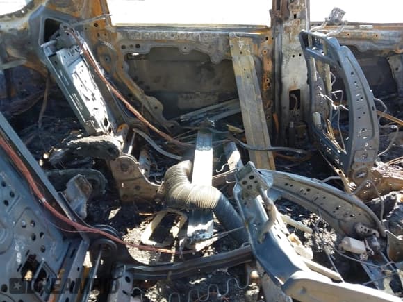 ✅ 2024 Dodge Durango SRT 392 AlcHEMI • VIN: 1C4SDJGJ8RC218913 • Lot: 41995586. Wystawiony na IAAI z przebiegiem Nie podano. Bezpłatny archiwum sprzedaży aukcyjnych z USA i szczegółowy raport historii pojazdu na DreamBid. Zdjęcie 8.