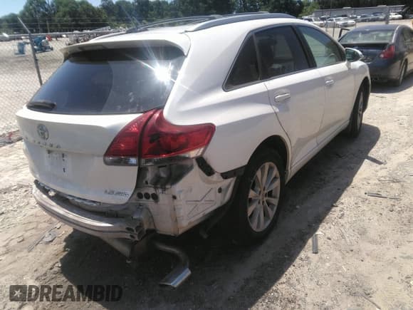 ✅ 2015 Toyota Venza LE • VIN: 4T3BA3BB9FU073863 • Lot: 42334909. Listed on IAAI with 156,808 mi. Free auction sales archive from the USA and detailed vehicle history report at DreamBid. Image 4.