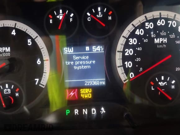 ✅ 2010 Dodge 1500 TRX • VIN: 1D7RV1GT0AS193874 • Lot: 42211871. Wystawiony na IAAI z przebiegiem 219 361 mil. Bezpłatny archiwum sprzedaży aukcyjnych z USA i szczegółowy raport historii pojazdu na DreamBid. Zdjęcie 15.