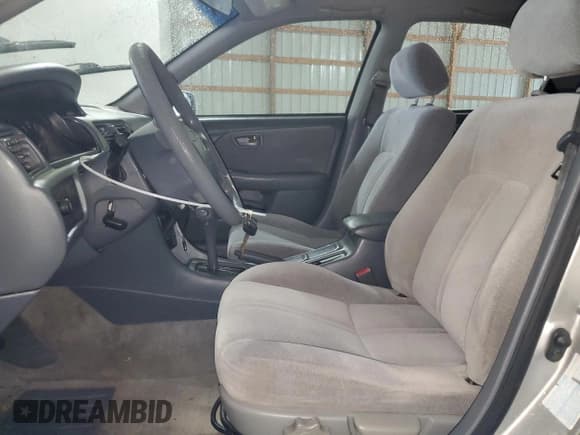 ✅ 2001 Toyota Camry LE • VIN: 4T1BG22K51U812012 • Lot: 85542995. Listed on Copart with Not provided. Free auction sales archive from the USA and detailed vehicle history report at DreamBid. Image 7.