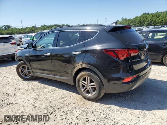 ✅ 2017 Hyundai Santa Fe 2.4L • VIN: 5XYZUDLB4HG479612 • Лот: 60737204. Опубликован ранее на Copart с пробегом 104 926 миль. Бесплатный доступ к архиву аукционных продаж из США и подробный отчёт об истории автомобиля на DreamBid. Изображение 2.