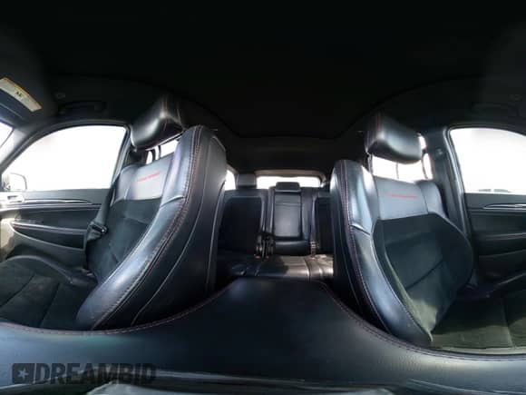 2017 Jeep Grand Cherokee Trailhawk with VIN 1C4RJFLT7HC754925, listed as a IAAI auction lot 43018651 with 118,604 mi miles and . Bid and sale history available at DreamBid. Image 18.