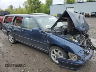 ✅ 1998 Volvo V70 • VIN: YV1LW5575W2504937 • Lot: 52700504. Listed on Copart with Not provided. Free auction sales archive from the USA and detailed vehicle history report at DreamBid. Image 4.