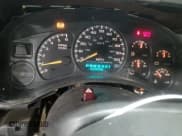 ✅ 2001 Chevrolet Suburban LT • VIN: 3GNFK16T21G151745 • Лот: 72221094. Опубликован ранее на Copart с пробегом 223 280 миль. Бесплатный доступ к архиву аукционных продаж из США и подробный отчёт об истории автомобиля на DreamBid. Изображение 9.