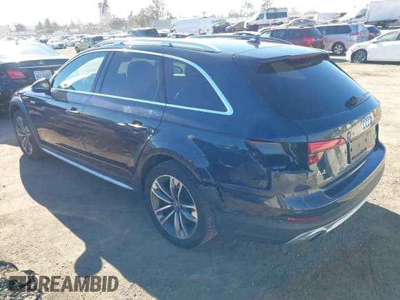 ✅ 2017 Audi allroad A4 Premium Plus • VIN: WA18NAF41HA174843 • Lot: 41240149. Wystawiony na IAAI z przebiegiem 47 376 mil. Bezpłatny archiwum sprzedaży aukcyjnych z USA i szczegółowy raport historii pojazdu na DreamBid. Zdjęcie 3.