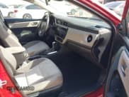 ✅ 2018 Toyota Corolla XLE • VIN: 5YFBURHE0JP746618 • Lot: 43654731. Wystawiony na IAAI z przebiegiem 129 099 mil. Bezpłatny archiwum sprzedaży aukcyjnych z USA i szczegółowy raport historii pojazdu na DreamBid. Zdjęcie 5.