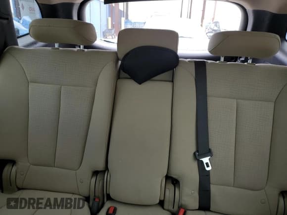 ✅ 2012 Hyundai Santa Fe GLS • VIN: 5XYZG4AG0CG153062 • Lot: 76452394. Listed on Copart with 99,354 mi. Free auction sales archive from the USA and detailed vehicle history report at DreamBid. Image 10.