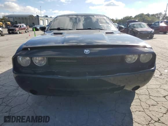 2010 Dodge Challenger SE z VIN 2B3CJ4DV1AH296636, wystawiony jako Copart lot #85839365 z przebiegiem 148 202 mil mil oraz Czysty tytuł • Clean title. Historia ofert i sprzedaży dostępna na DreamBid. Obrazek 5.